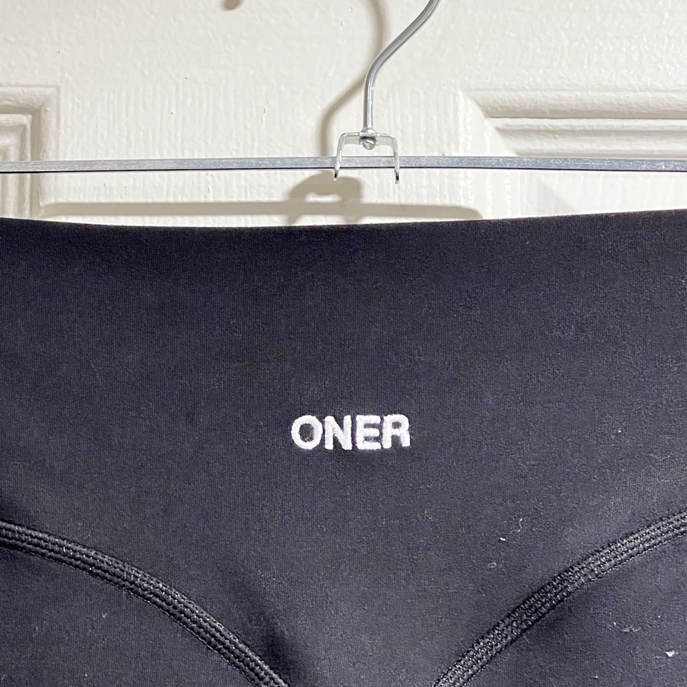 Oner Active Women's Softmotion Straight Leg in Black Regular Length - Picture 6 of 6